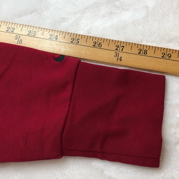 Nike Cropped Versa Dri-Fit Crew Neck Sweatshirt, Embossed Logo, Red, Size M - Picture 5 of 9